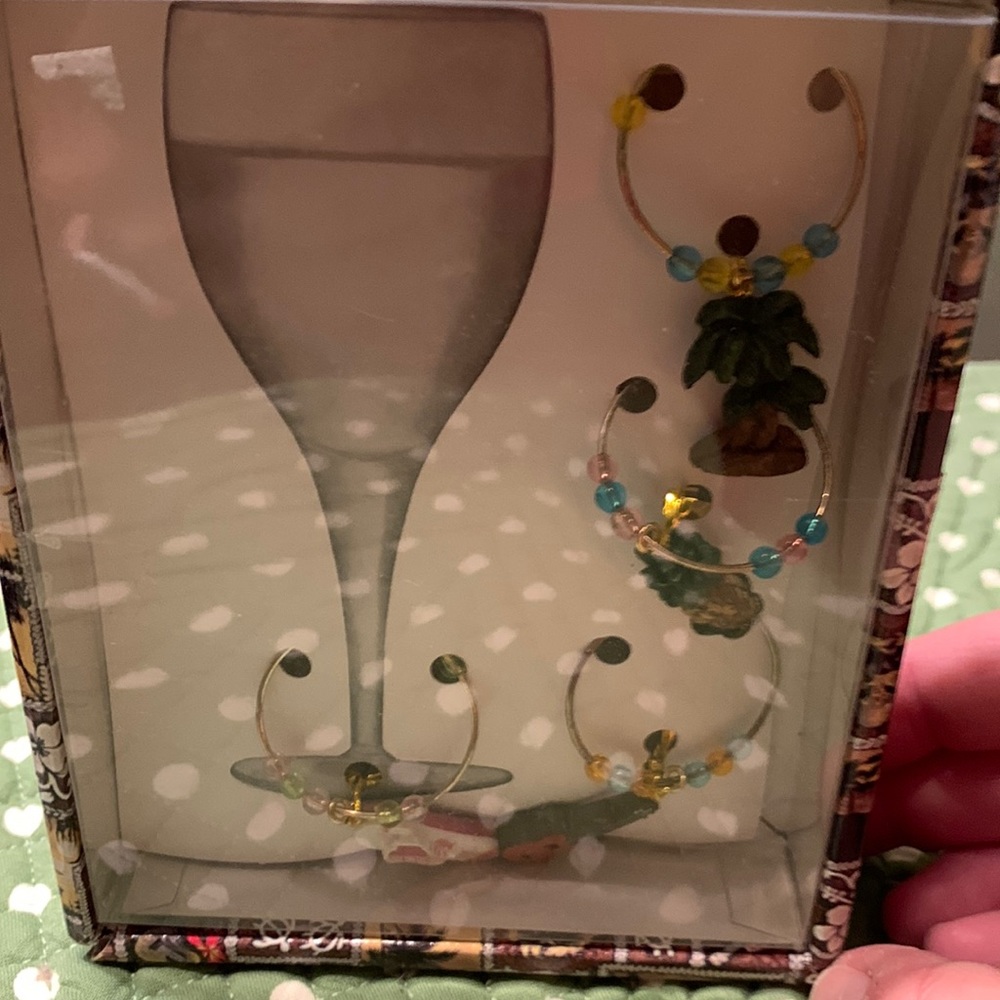 Wine markers in box